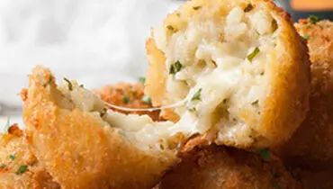طرز تهیه آرانچینی با سس تند
