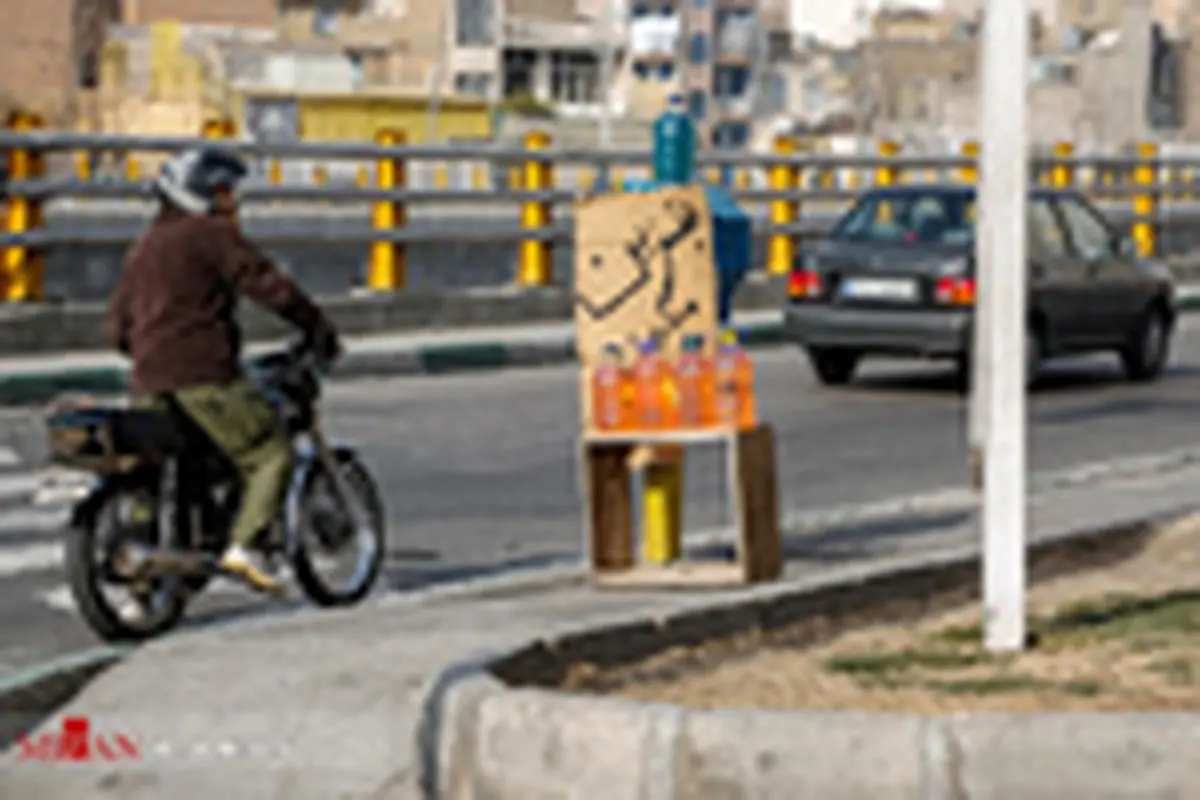 پمپ بنزین‌های خیابانی در تهران