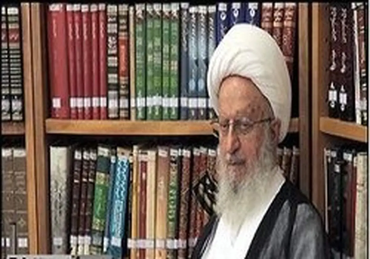 انتقاد آیت الله مکارم شیرازی از تخلفات بانک‌ها