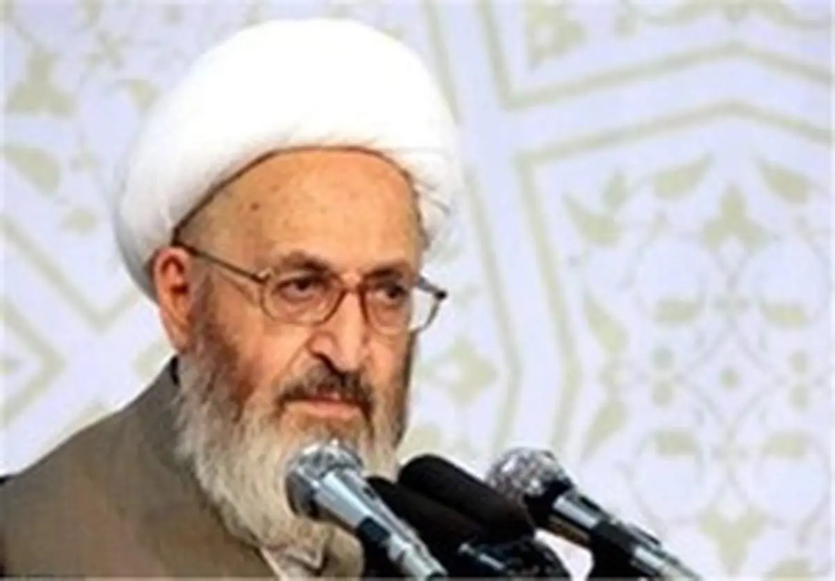 آیت الله سبحانی: دیرکرد بانک‌ها ربا محسوب می‌شود