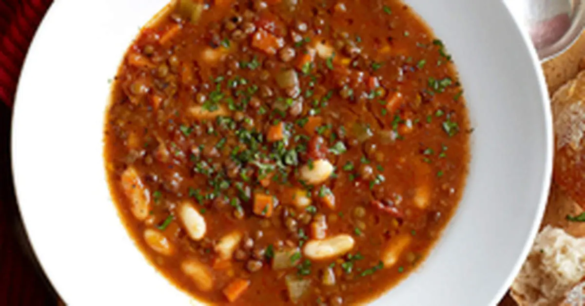طرز تهیه سوپ عدس و گوجه فرنگی