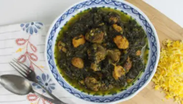 طرز تهیه خورش اسفناج با مرغ