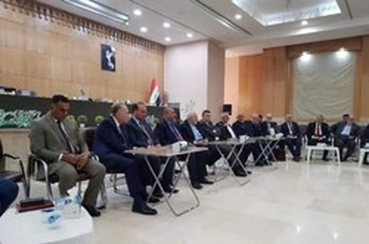 ظریف: نباید در بازسازی عراق به دیگران دل بست