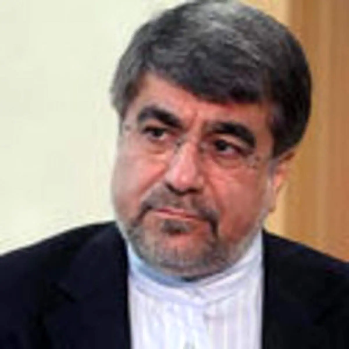 علی جنتی: حرفهای خویینیها درست نیست