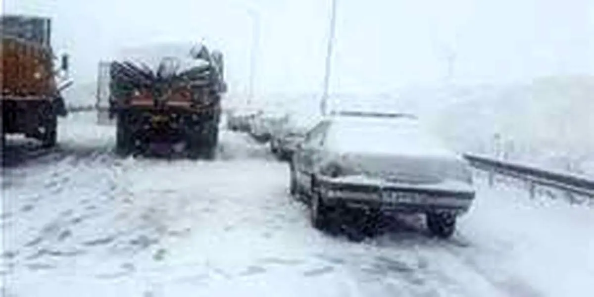 وقوع برف و کولاک در ۲۲ استان کشور