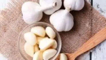 از بین بردن بوی سیر با ۱۰ راه ساده و موثر