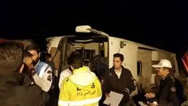 واژگونی یک دستگاه اتوبوس در کرمانشاه