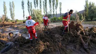 امدادرسانی به ۱۱ استان درگیر سیل و برف