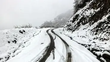 بارش برف در جاده‌های ۸ استان