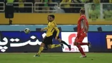سپاهان با برتری سه گله به صدر بازگشت