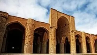 با مسجد تاریخانه دامغان بیشتر آشنا شوید