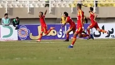 فولاد جواب پرسپولیس را داد؛ما بودیم که ضرر کردیم!
