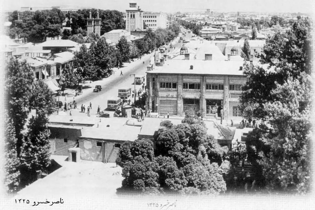 تصویری دیدنی از خیابان ناصر خسرو در سال ۱۳۲۵