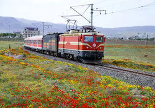 زمان آغاز پیش‌فروش بلیت‌ قطارهای نوروزی اعلام شد