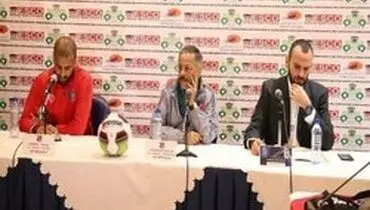 سرمربی الکویت: داور به نفع ذوب آهن سوت زد!
