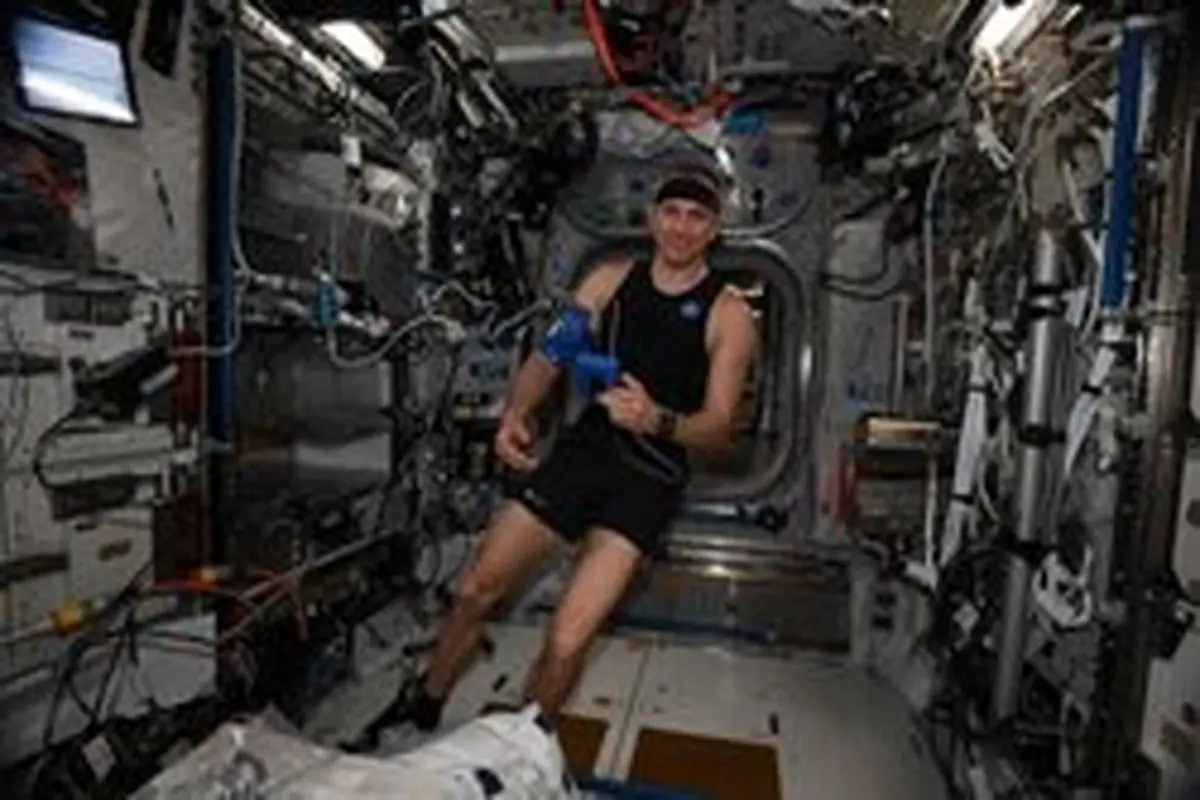 رصد سلامتی فضانوردان در ایستگاه فضایی با پیراهن هوشمند