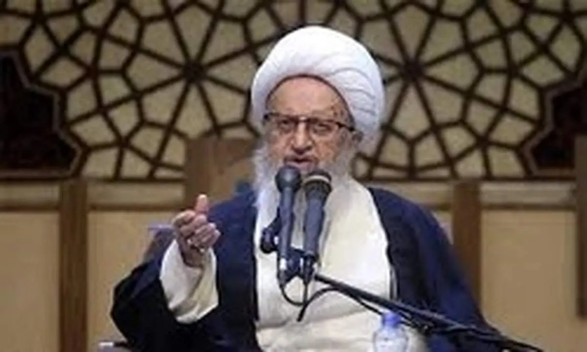 آیت الله مکارم شیرازی: جلوی معماری غربی گرفته شود
