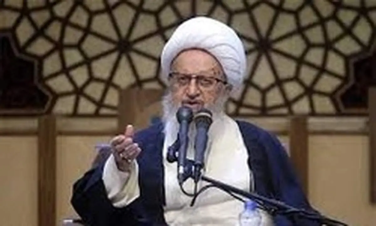 آیت الله مکارم شیرازی: جلوی معماری غربی گرفته شود