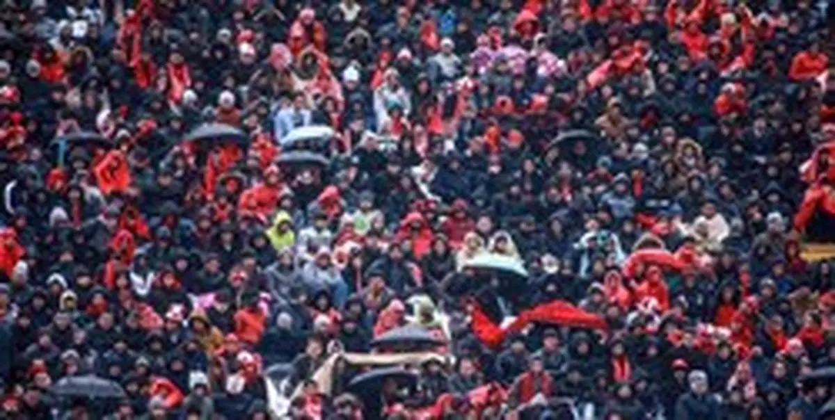 انتقال ۳ هوادار تراکتورسازی به بیمارستان