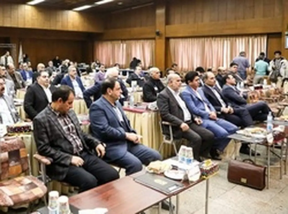 سکوت نهادهای نظارتی در برابر هیات رئیسه بازنشسته فدراسیون فوتبال