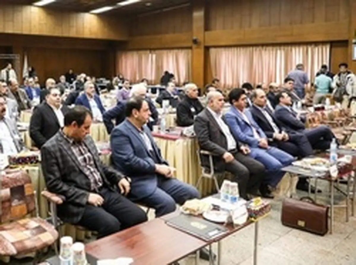 سکوت نهادهای نظارتی در برابر هیات رئیسه بازنشسته فدراسیون فوتبال