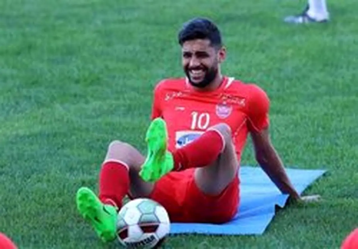 شماره ۱۰ پرسپولیس از رویای دوگانه می‌گوید
