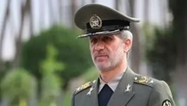 امیر حاتمی: زیردریایی فاتح قابلیت شلیک موشک‌های کروز ضدکشتی را دارد