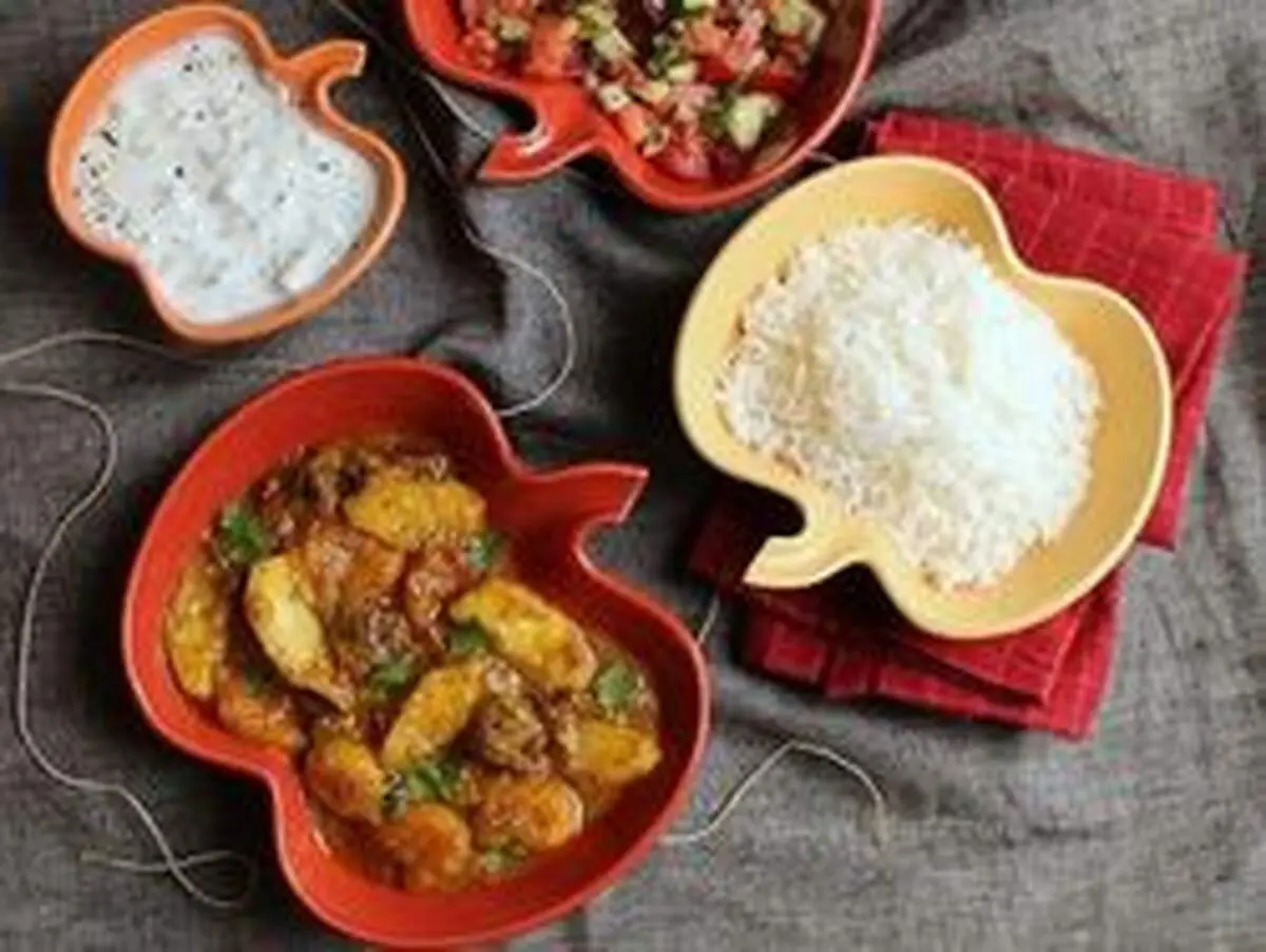 طرز تهیه خورش سیب و آلو