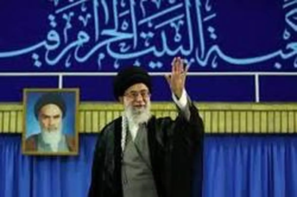 مسئولان، دوست و دشمن را بشناسند و فریب نخورند/ آمریکا در حال ضعیف‌تر شدن است
