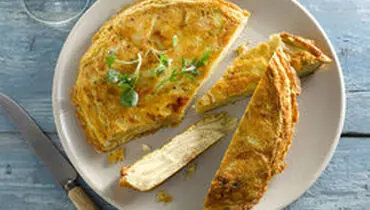 طرز تهیه املت سیب زمینی؛ وعده شام سبک!