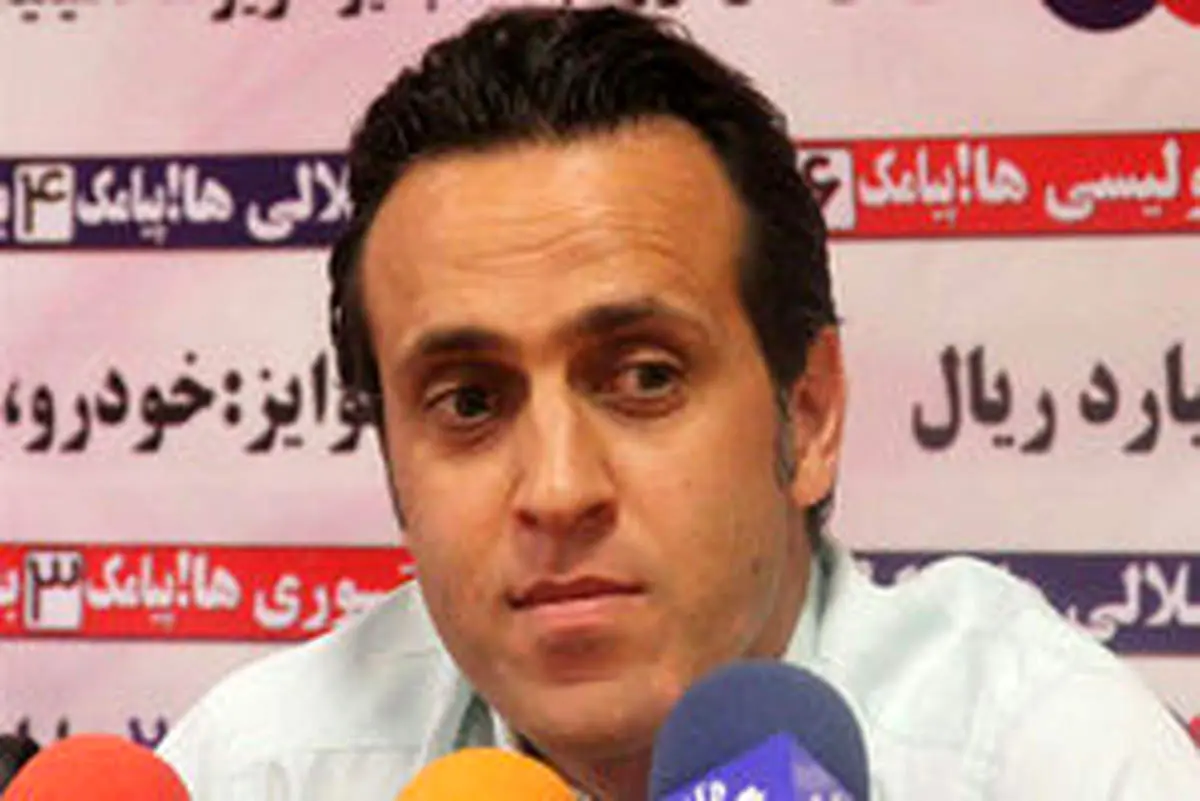 تصمیم «علی کریمی» برای استعفا قطعی است