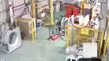 بلعیدن مرگبار انسان توسط دستگاه جت فن!