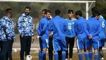 زمان بازی فولاد و استقلال تغییر کرد
