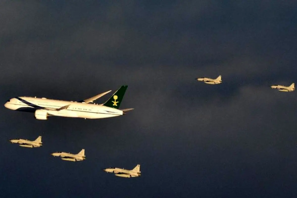 اسکورت عجیب هواپیمای ولیعهد سعودی +عکس