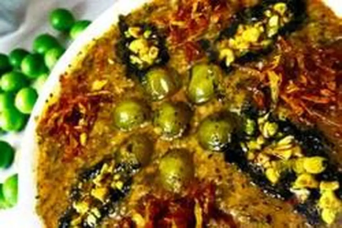 طرز تهیه آش هلی (گوجه سبز)؛ غذای سنتی استان گلستان