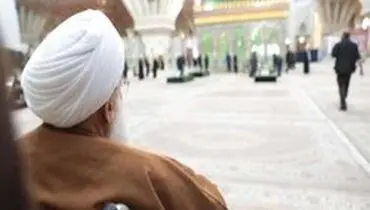 حضور آیت الله عیسی قاسم در حرم امام خمینی (ره)