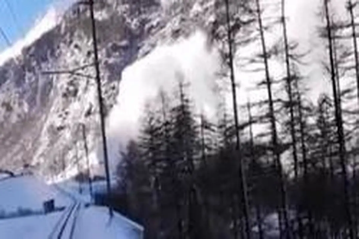 مدفون شدن ۱۲ نفر در زیر برف در سوئیس
