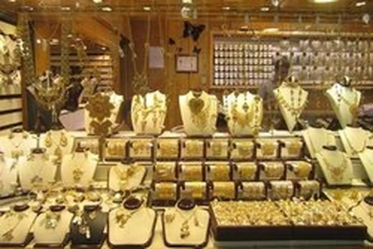 افت اونس و دلار طلا را کاهشی کرد