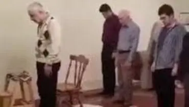 اشکالات روزنامه جوان به نمازجماعت به امامت میرحسین موسوی