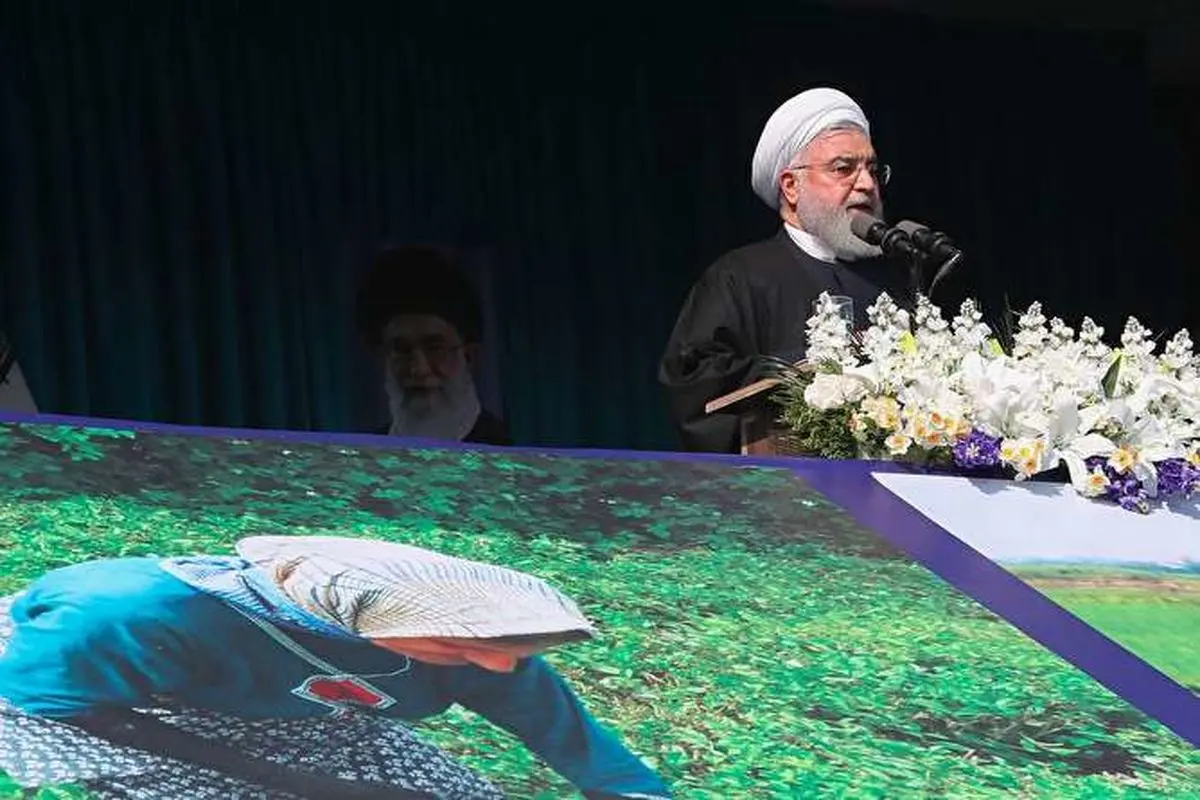 روحانی: رهبری من را فرمانده جنگ اقتصادی برگزیدند