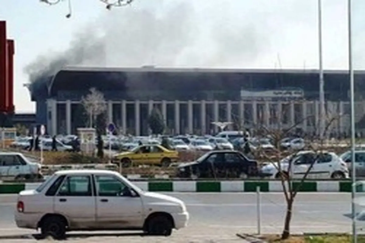 آتش سوزی در ساختمان ایستگاه راه‌آهن مشهد+ عکس
