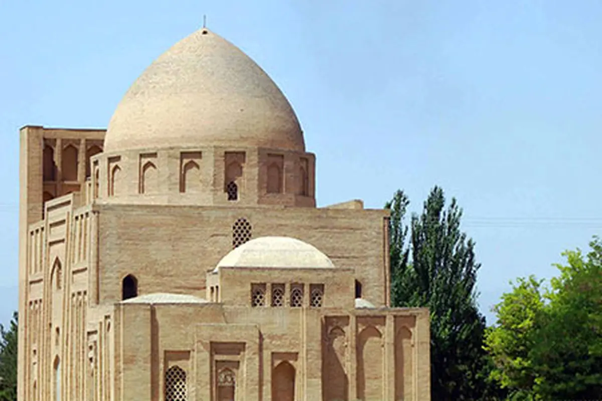 آشنایی با آثار تاریخی مشهد