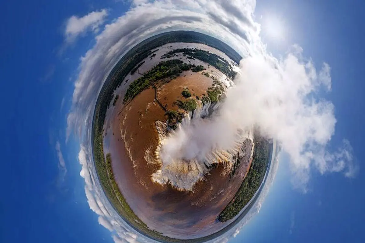 تصویر هوایی ۳۶۰ درجه از آبشار ایگواسو