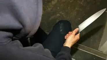 حمله با سلاح سرد به مسلمانان در مقابل مسجدی در لندن