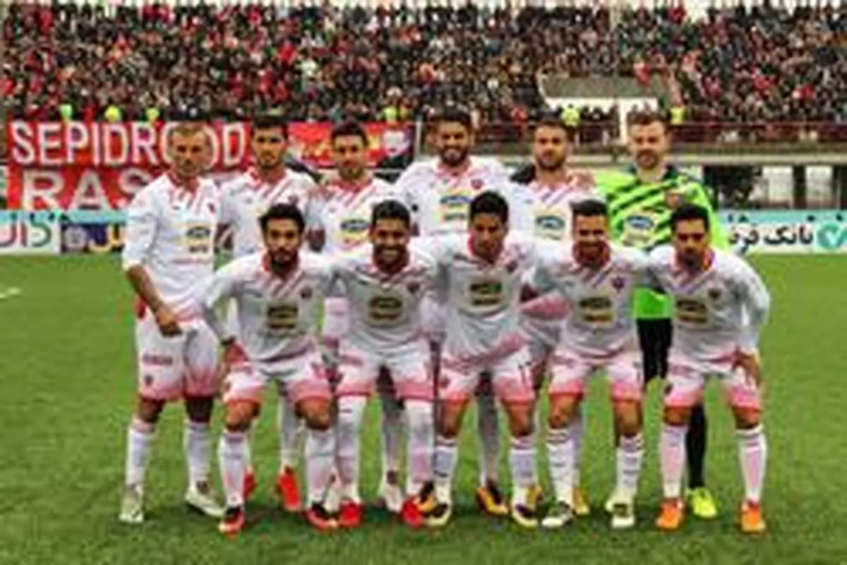پرسپولیس به صدر جدول بازگشت