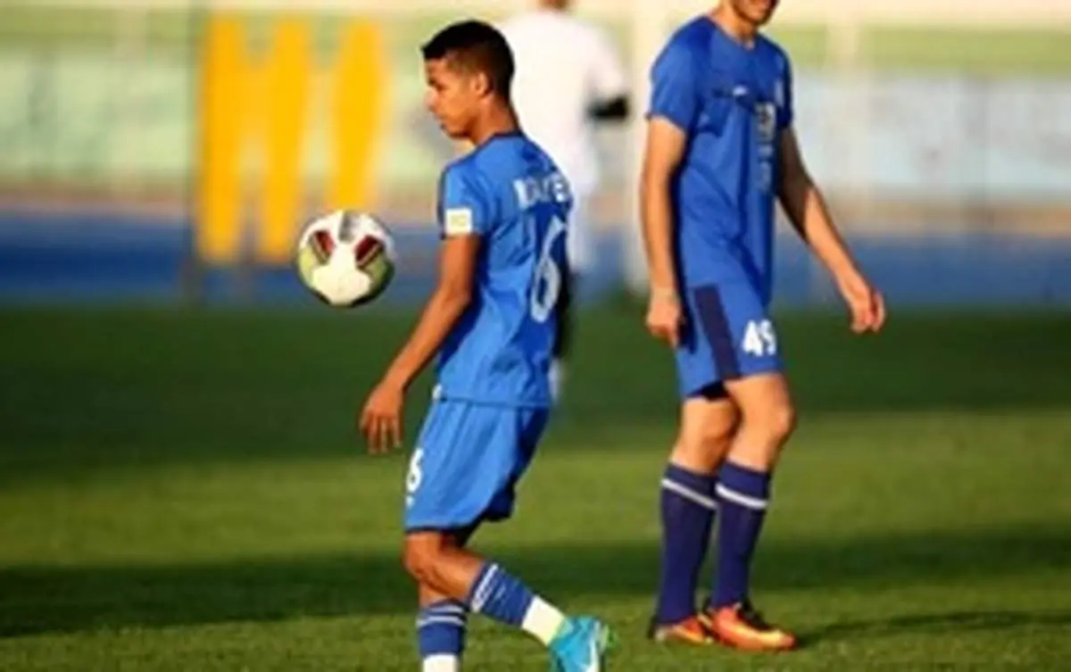 مادر شاکر: مهدی قائدی از ترس محرومیت دروغ می‌گوید