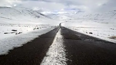 جاده‌های ۱۵ استان برفی و لغزنده می‌شود