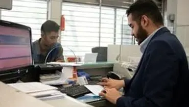 وزیر اقتصاد خبر داد: شعب بانکی کاهش می‌یابد