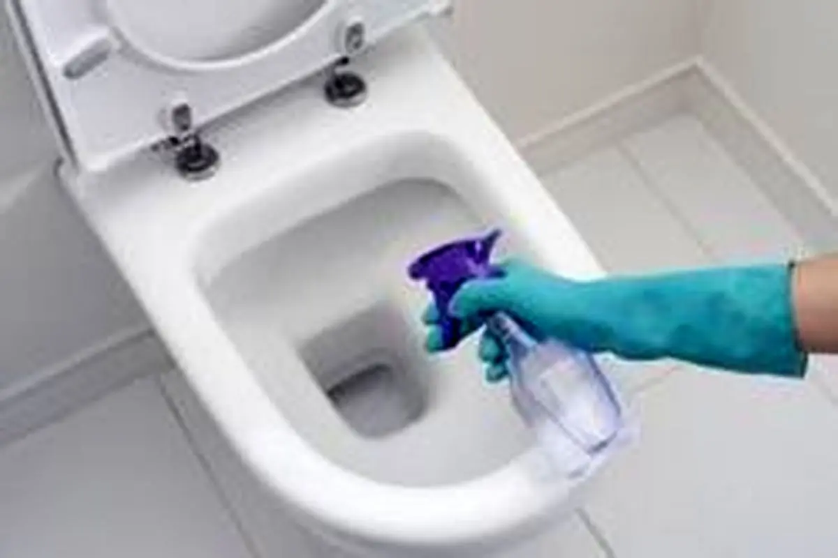 اصول تمیز کردن توالت فرنگی