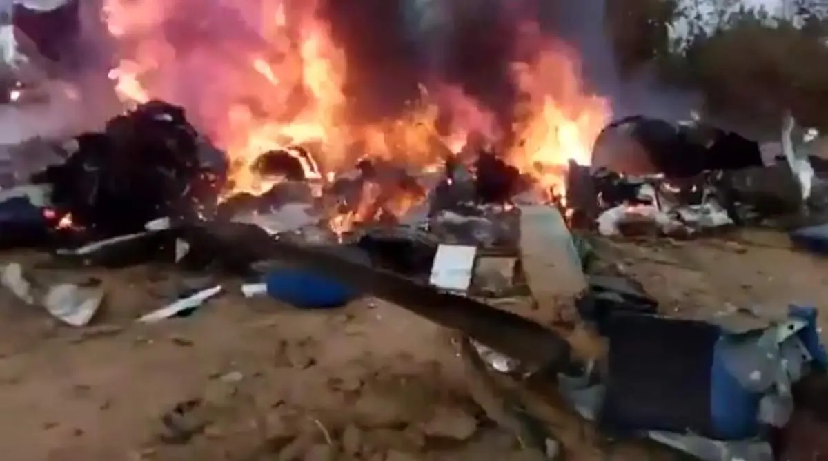 ۱۲ کشته در سقوط هواپیما در کلمبیا +فیلم